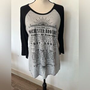 Winchester Brothers Supernatural Join the Hunt Black Gray XL Graphic Raglan Top